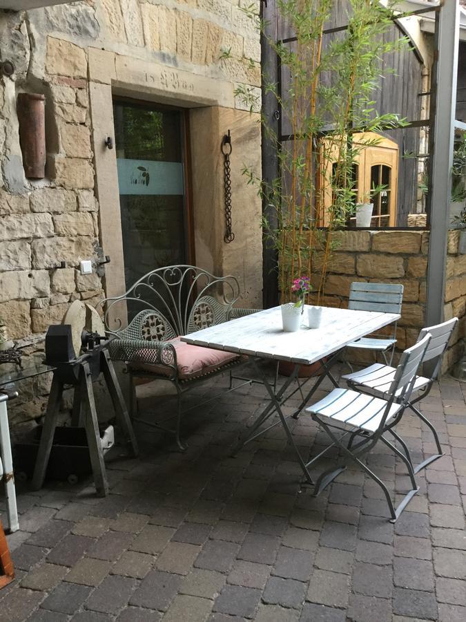 Vivo-Vino Bed & Breakfast Weisenheim am Sand Exterior photo